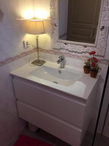 Soraya , Quiet Location With Big Garden Near And Old Town Of Appartement Nice